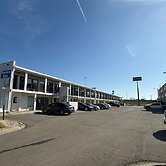 Relax Inn by OYO Columbus OH I 70