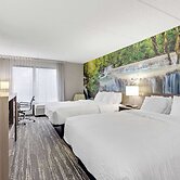 Clarion Pointe Near Erie Casino