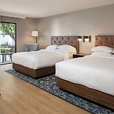 Four Points by Sheraton Bakersfield