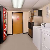 Executive Inn & Suites