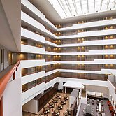 Embassy Suites by Hilton Baltimore at BWI Airport