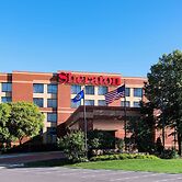 Sheraton Minneapolis West Hotel