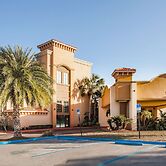 Ramada by Wyndham Jacksonville I-95 by Butler Blvd