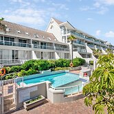 Dolphin Beach Hotel