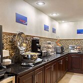 Days Inn by Wyndham Columbia Kentucky