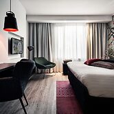 M Hotel - Different Hotels