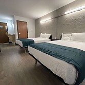 Motel 6 Green Bay, WI - Lambeau