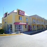 Econo Lodge at Military Circle