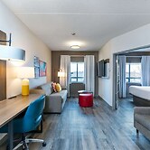 Comfort Suites London