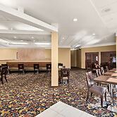 Hotel RL Cleveland Airport West