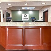 Quality Inn & Suites Green Bay - Ashwaubenon