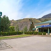 Sandman Inn Cache Creek