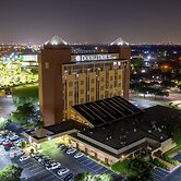 DoubleTree by Hilton Dallas - Richardson