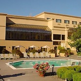 Monarch Hotel & Conference Center