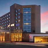 Oshkosh Marriott Waterfront Hotel & Convention Center
