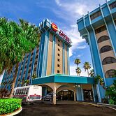 Clarion Inn & Suites Miami International Airport