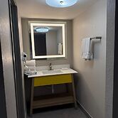 Days Inn by Wyndham Reno