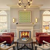 Morrison House Old Town Alexandria, Autograph Collection