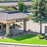 Red Lion Inn & Suites Deschutes River Bend