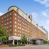 Hilton Orrington / Evanston