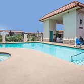 Days Inn by Wyndham Anaheim Near the Park