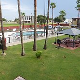 Red Roof Inn Corpus Christi North - Near Downtown