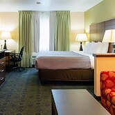 Quality Inn & Suites Bloomington I-55 and I-74