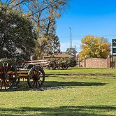 Quality Inn Carriage House