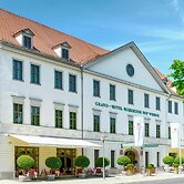 Best Western Premier Grand Hotel Russischer Hof