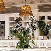 Mykonos Blu, A Grecotel Resort to Live