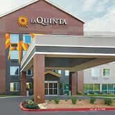 La Quinta Inn & Suites by Wyndham Austin Round Rock