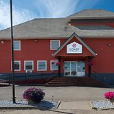 Coast Fort St. John Hotel