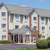 Microtel Inn & Suites by Wyndham Richmond Airport