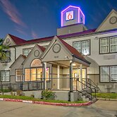 Motel 6 Stafford, TX – SW Houston - Sugarland