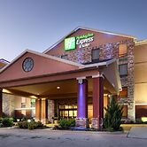 Holiday Inn Express Hotel & Suites Harrison by IHG
