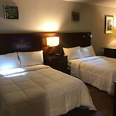 Stratus Suites - Boutique Hotel