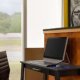 Super 8 by Wyndham Macon GA