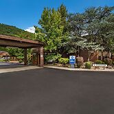 Best Western Braddock Inn