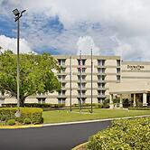 DoubleTree by Hilton Hotel Orlando East - UCF Area