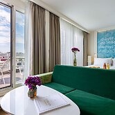 Hotel N'vY