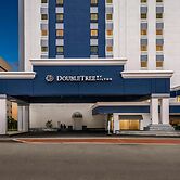 DoubleTree by Hilton Downtown Wilmington - Legal District