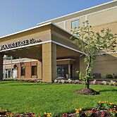 DoubleTree by Hilton Mahwah