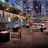 DoubleTree by Hilton Chicago - Magnificent Mile