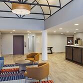 Lake Norman Inn and Suites
