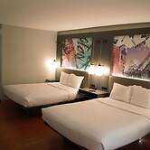 Aiden Los Angeles Downtown Dragon Gate Inn