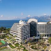 Rixos Downtown Antalya All Inclusive - The Land of Legends Access