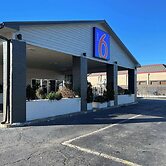 Motel 6 Greenville, NC – ECU-Medical Center