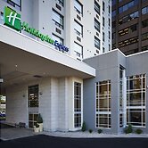 Holiday Inn Express Windsor Waterfront by IHG