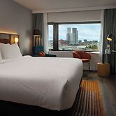 DoubleTree by Hilton Rotterdam Centre