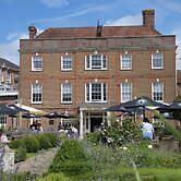 Crown Hotel
